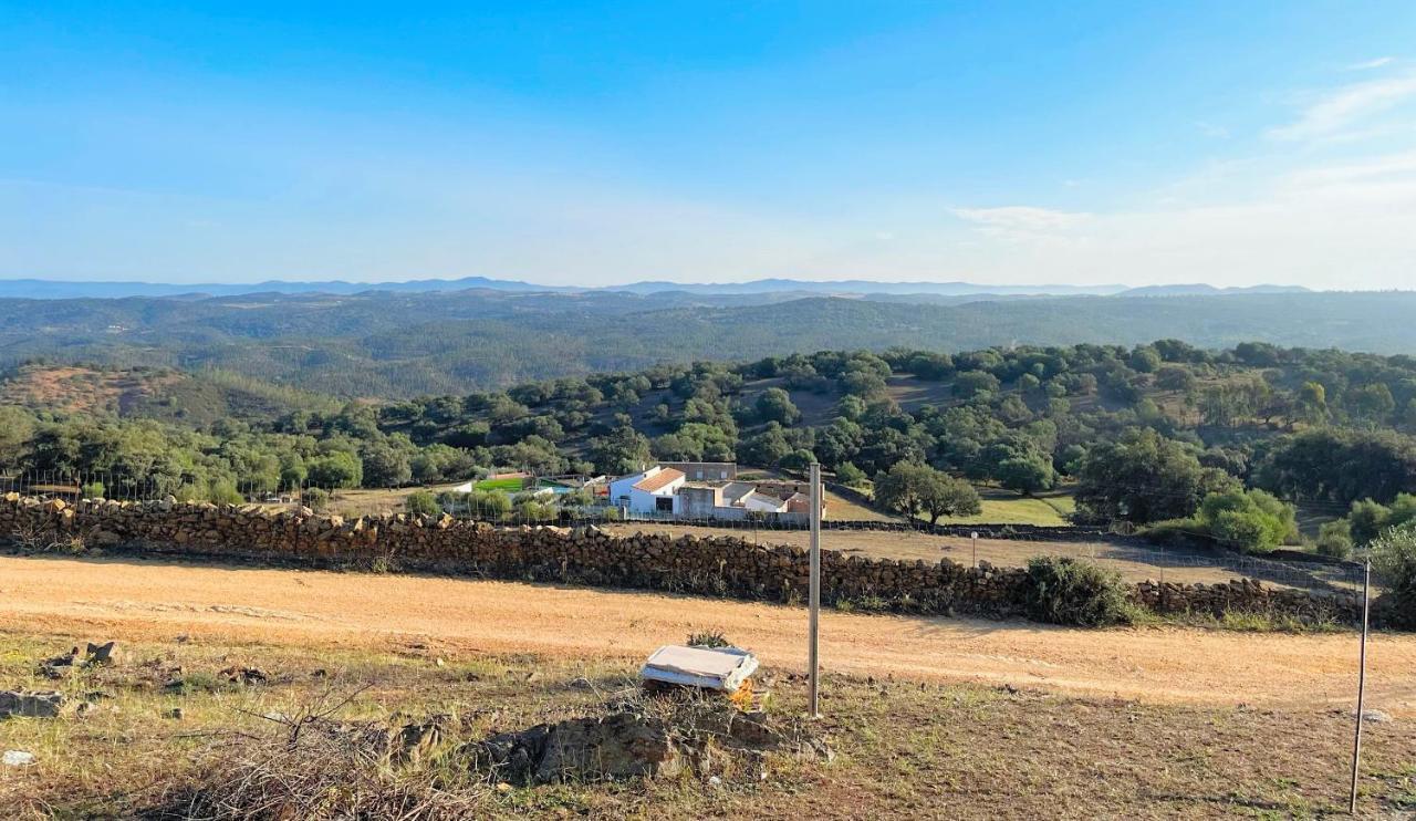 El Coso Lodge & Workation Zalamea la Real Exterior photo